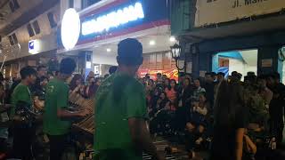 JARAN GOYANG, PENGAMEN ANGKLUNG MALIOBORO