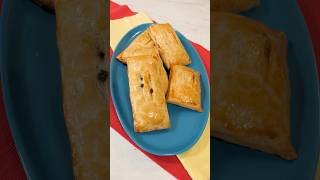 PASTELITOS DE GUAYABA CUBANOS