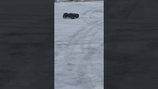 Arrma Kraton 8s EXB drifts frozen parking lot