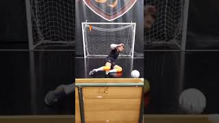 Training to help with falls in futsal #futsal #gk #goalkeeper