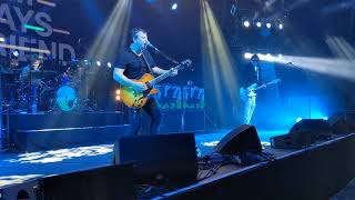 Happy Bored Alone (Live Debut) - Manic Street Preachers, Llandudno Venue Cymru 01/12/2021