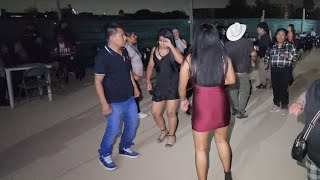 el único guerrero y su espectacular baile en valle verde tijuana chilenas y zapateados