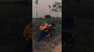 Suzuki gsxr yellow black combined best look on village rood Most popular bicke #whatsapp #trending