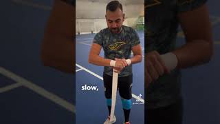 How to Apply Tape to Your Wrist to Avoid Injuries - Tips from a Professional Futsal Goalkeeper”