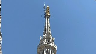 Affacciarsi sul Duomo di Milano è bellissimo #shorts