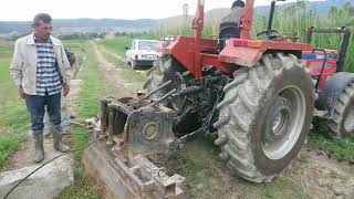 Çeltik tarlasında batan newholland tt55 demir tekeri tomruk çekme tamburuyla çekiyoruz Tümosanla