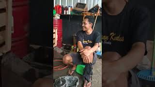 KEGIATAN DI BENGKEL TIAP HARI