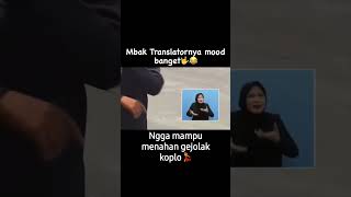 FOKUS SAMA MBAK TRANSLATORNYA||Istana Merdeka bergoyang💃#hutri77 #shorts