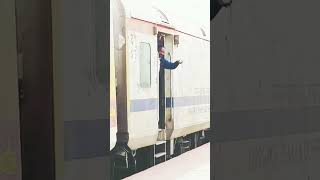 कर हर मैदान फतेह !! Train Gaurd Special !! Ankitakumari78 !! indian Railway