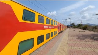 12931 (MMCT-ADI) AC Double Decker Express Crossing Vaitarna at 130kmph Loco:(BRC/WAP-7).