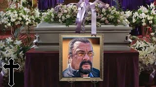 ¡HACE UNOS MINUTOS! El Actor de Hollywood STEVEN SEAGAL Ha Partido a la ETERNIDAD