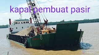 proses sandar kapal muatan pasir di tempat kerja.#tkwmalaysia