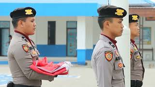 DETIK DETIK PENGIBARAN BENDERA MERAH PUTIH DI POLRES TORAJA UTARA