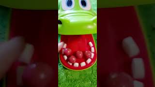 Crocodile teeth #viralshort #entertaining #asmr #youtubeshorts