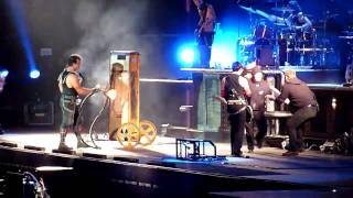 Rammstein - Benzin (Istanbul 2010)