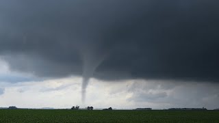 tornadoes Multiple hit Chicago ttouch down across Chicago area