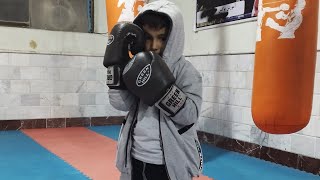 تمرین بوکس پسر 7 ساله ، Boxing training for a 7-year-old boy🥊🥊🥊🥊