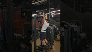 never use ankle weights for pull ups