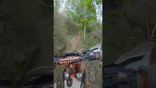 rute bebatuan. #ktm300exc #trailhits #enduro #trabasextreme