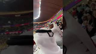 Qatari se enoja con hincha ecuatoriano