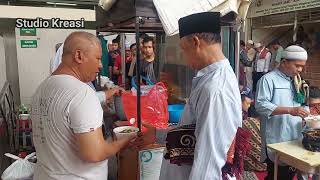 Jum'at Berkah Berbagi Masjid Jami'Ath-Thayyibah Srengseng