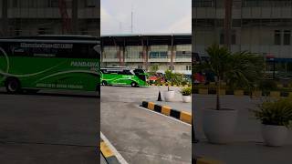 KEBERANGKATAN SORE HARI DI TERMINAL PULOGEBANG