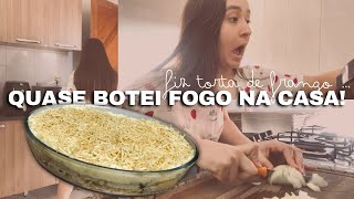 VLOG: FIZ TORTA DE FRANGO DE PÃO de maneira fácil e rápida! Rotina de dona de casa.