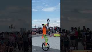 UNICYCLE AND JUGGLING AT THE TIME #shortvideo