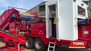 Onion cleaning & loading with the Tong FieldLoad PRO at G’s Growers UK | Tong Engineering