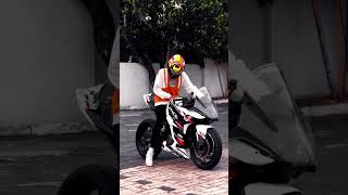 ktm rc 200 most good loking bicke in 200 seckment #youtubeshorts #whatsapp #1million #ytshorts