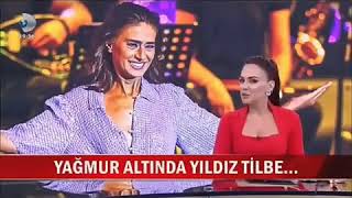 Yıldız tilbe konserde yağmur altında seyircilerle ıslandı