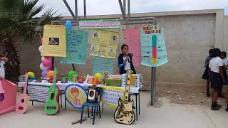 Escuela Sixto Chang exposición de la flauta dulce