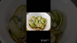 Zucchini salad/how to make easy zucchini salad 🥗 RECIPE