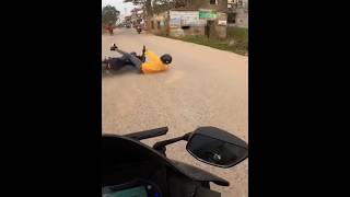 Suzuki gixxer sf ♥ || mt 15 crash #shorts