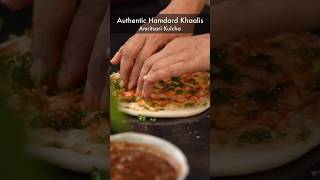 AuthenticAmritsariKulcha & Imli Pyaaz Chutney Recipe 🌶️🍴 | Street Food Delight! #FoodieFaves #Shorts