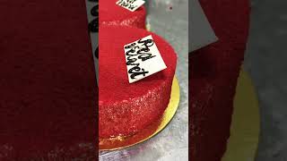 Writing on to cake #shortsvideo #writingontopcake #redvelvetcakedesign #kabakerschannel