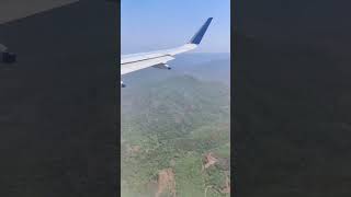 Manohar International Airport (MOPA), North Goa - Landing on table top (timelapse)