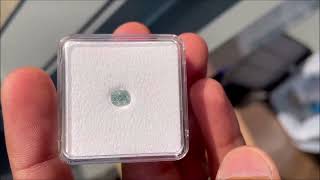 0.68 ct FANCY BLUISH GREEN SI2 CUSHION GIA 天然 グリーン ダイヤモンド