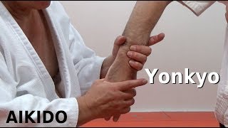 Aikido technique YONKYO against grip and strike attacks, by Stefan Stenudd