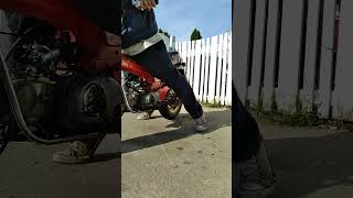 Can a Honda CT90 Do a burnout on Concrete????????,It will TRY!!!