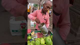 Hard working uncle selling amarud chaat | अमरूद चाट | Varanasi street food | #shorts #youtubeshorts