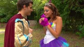 Princesas, un amor verdadero - Clip "Hora de Brillar"