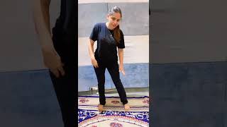 Learn easy Punjabi dance steps with me || Jasleen Gill || Bhangra Tutorial