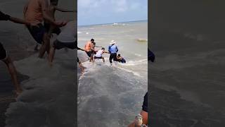 Sea beach digha in girl accident ll girl accident in digha beach #seabeach #digha #adventure