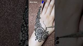 #shorts Floral henna design #mehndidesigns #mehndi