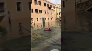 Venezia 2019, Chioggia: attenti ai selfie con l'acqua alta