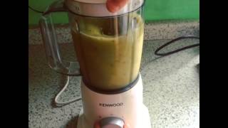 Kiwi, mango, pineapple and banana smoothie