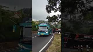 2 bus mania adu mekanik//bus modifikasi// bus oleng adu mekanik