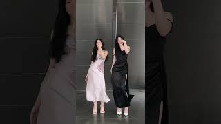 2 chiếc váy, 1 vẻ đep#xuhuong#nhachaymoingay#tiktokvideo#trendtiktok #trendingshorts#shorts