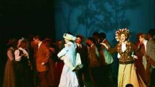 Hello Dolly! - Call on Dolly Slideshow